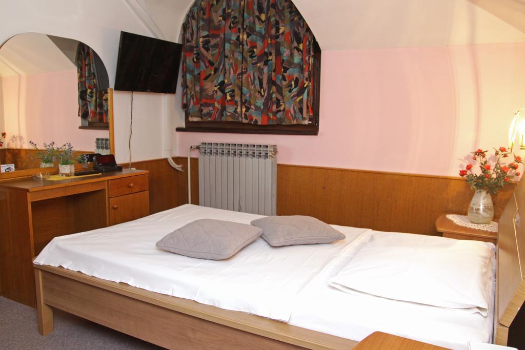 Guest House Royal Cakovec Luaran gambar