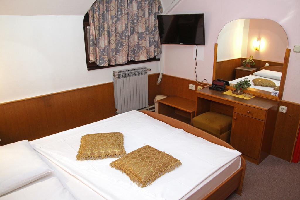 Guest House Royal Cakovec Luaran gambar